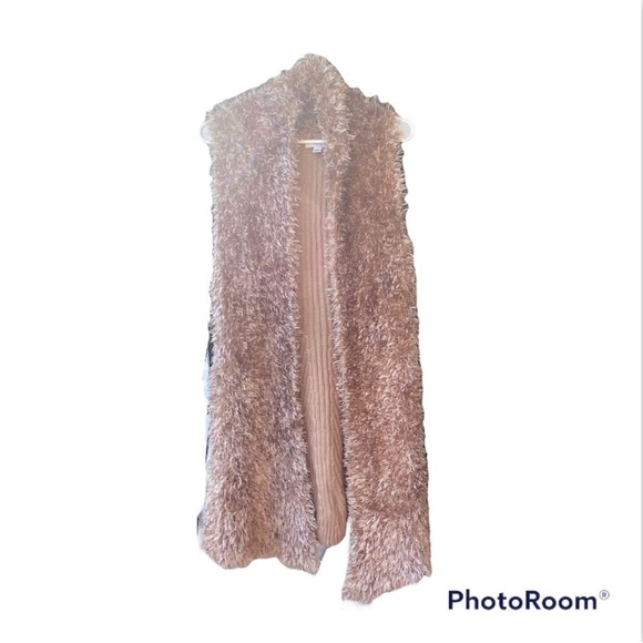 Great northwest indigo faux fur vest - Picture 2 of 9